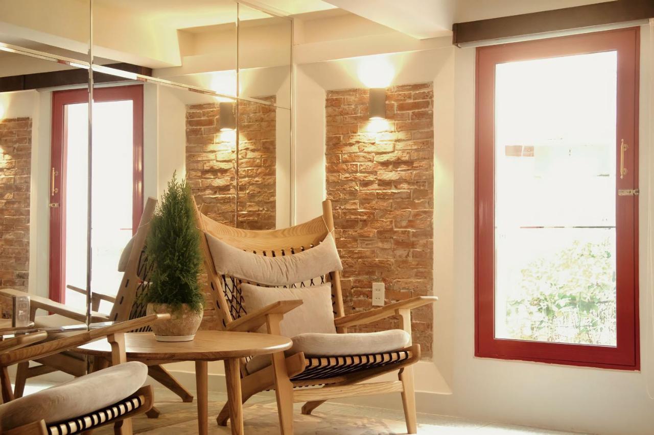 Leiden Homestay&Cafe' 胡志明市 外观 照片