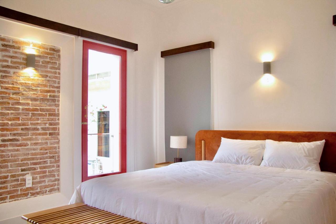 Leiden Homestay&Cafe' 胡志明市 外观 照片