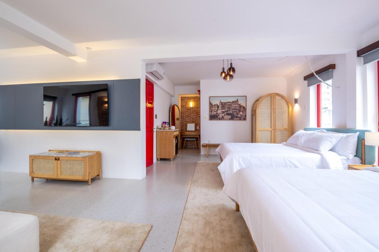 Leiden Homestay&Cafe' 胡志明市 外观 照片